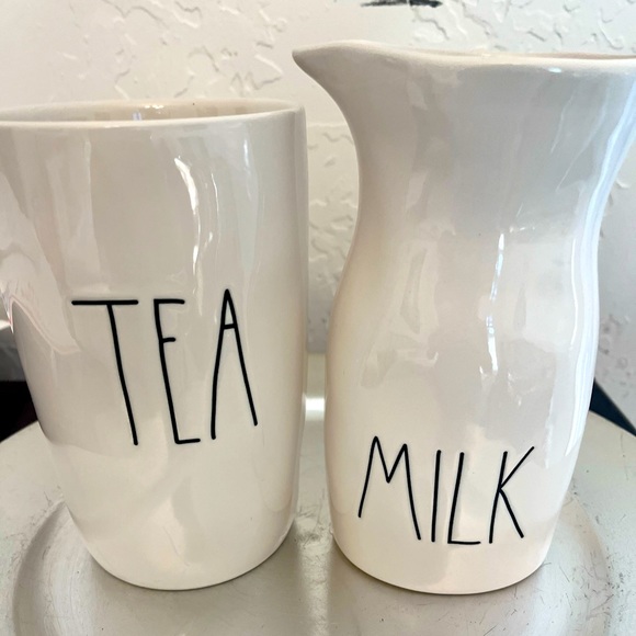 Rae Dunn MILK and TEA canisters Brand New ! SET OF 2 π₯π₯π₯βοΈβοΈβοΈ - Picture 2 of 6